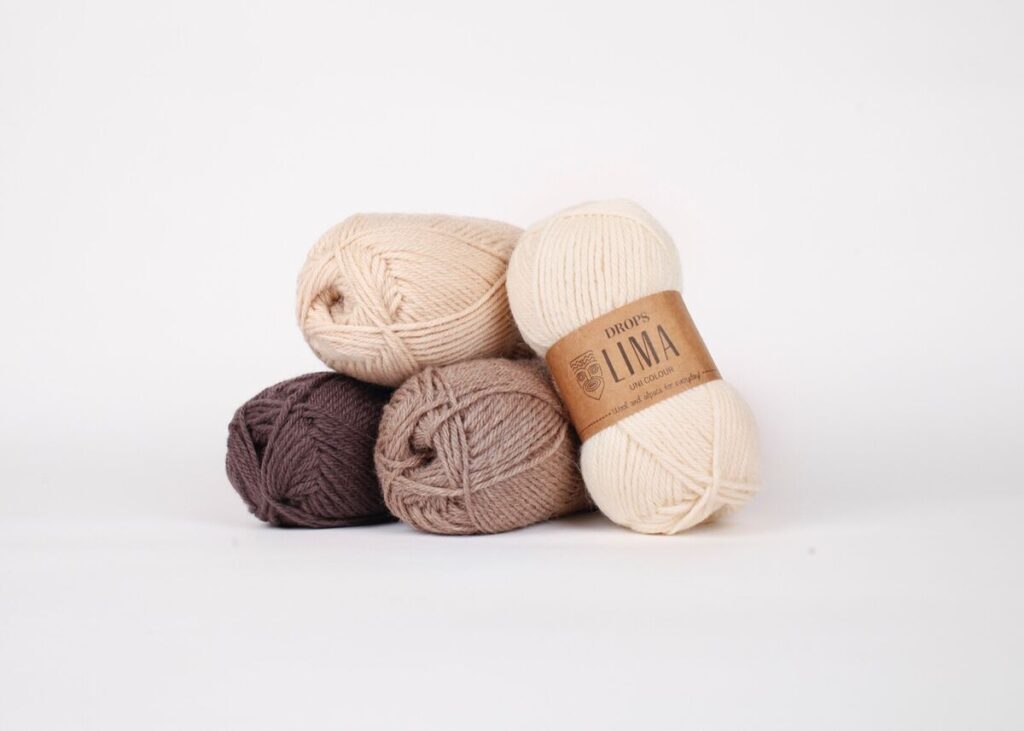 Worsted weight yarn in desired color