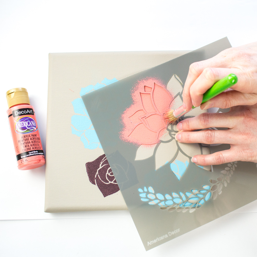 Transforming Tote Bags with Cute Paint Designs 4 Stencils