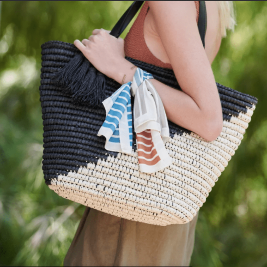 Woven Tote Bag Soft Rope Casual Handbag. main image 1