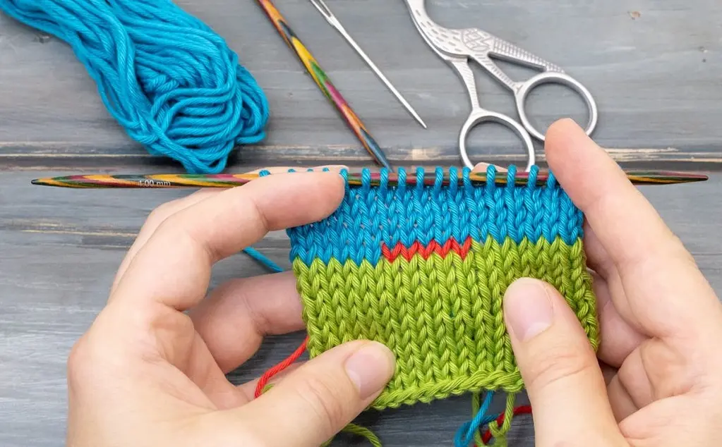 How to Connect Yarn in Knitting