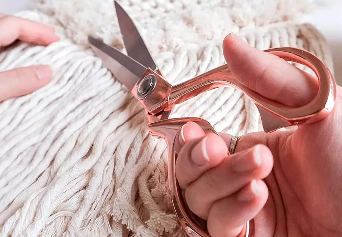 single strand macrame cord cutting tools