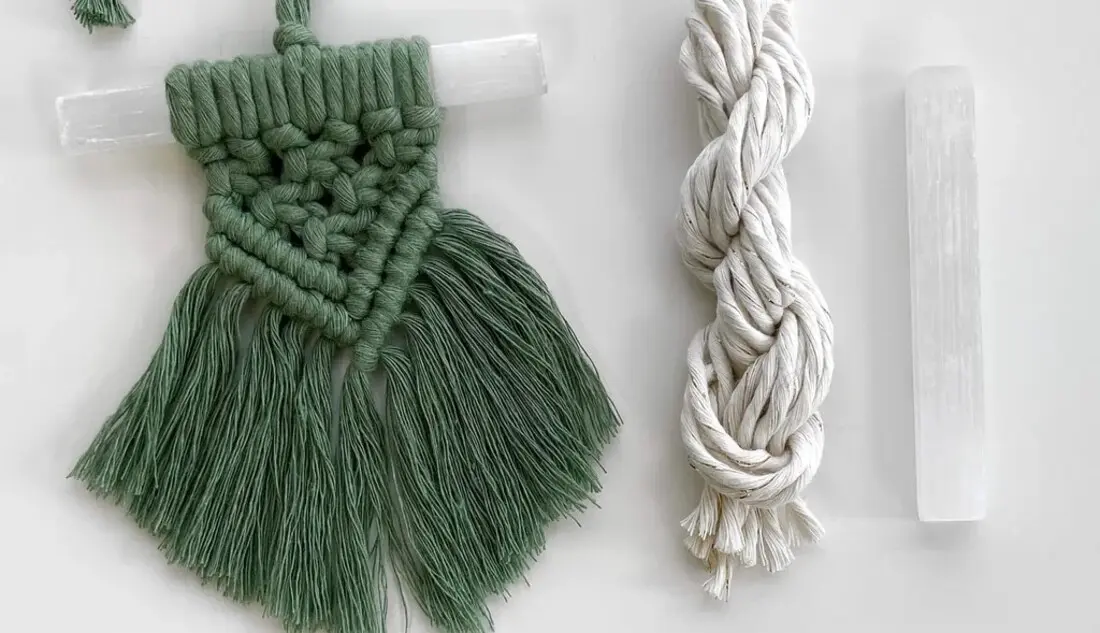 mini green macrame wall hanging size