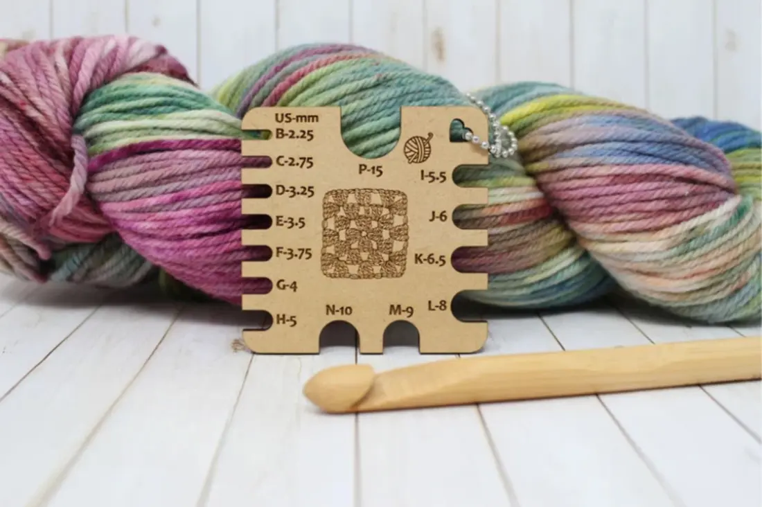 macrame yarn crochet gauge tools