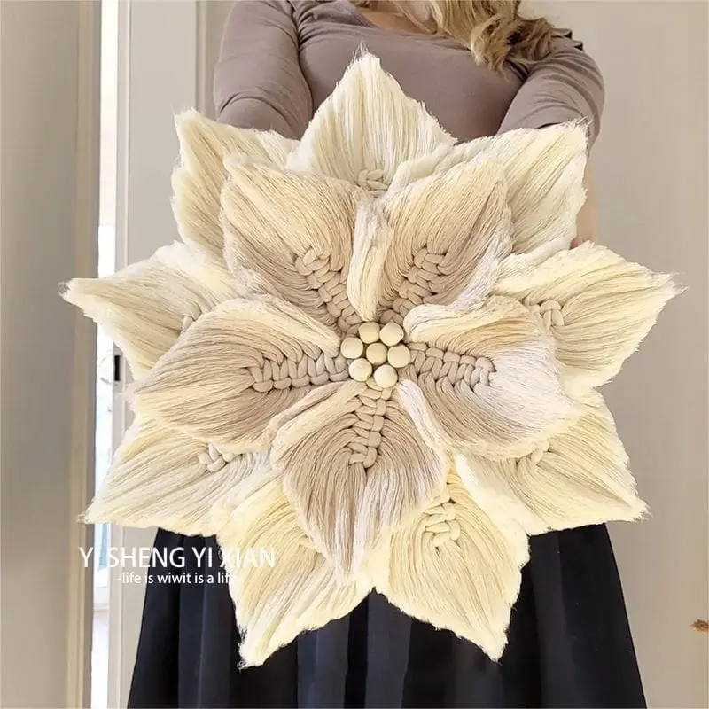 Hand-Woven Feather Leaf Circular Tapestry Wall Decoration 5 WhatsApp Image 2025-11-12 at 1.49.07 PM