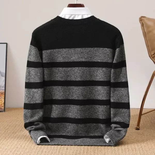 Round Neck Striped Business Sweater